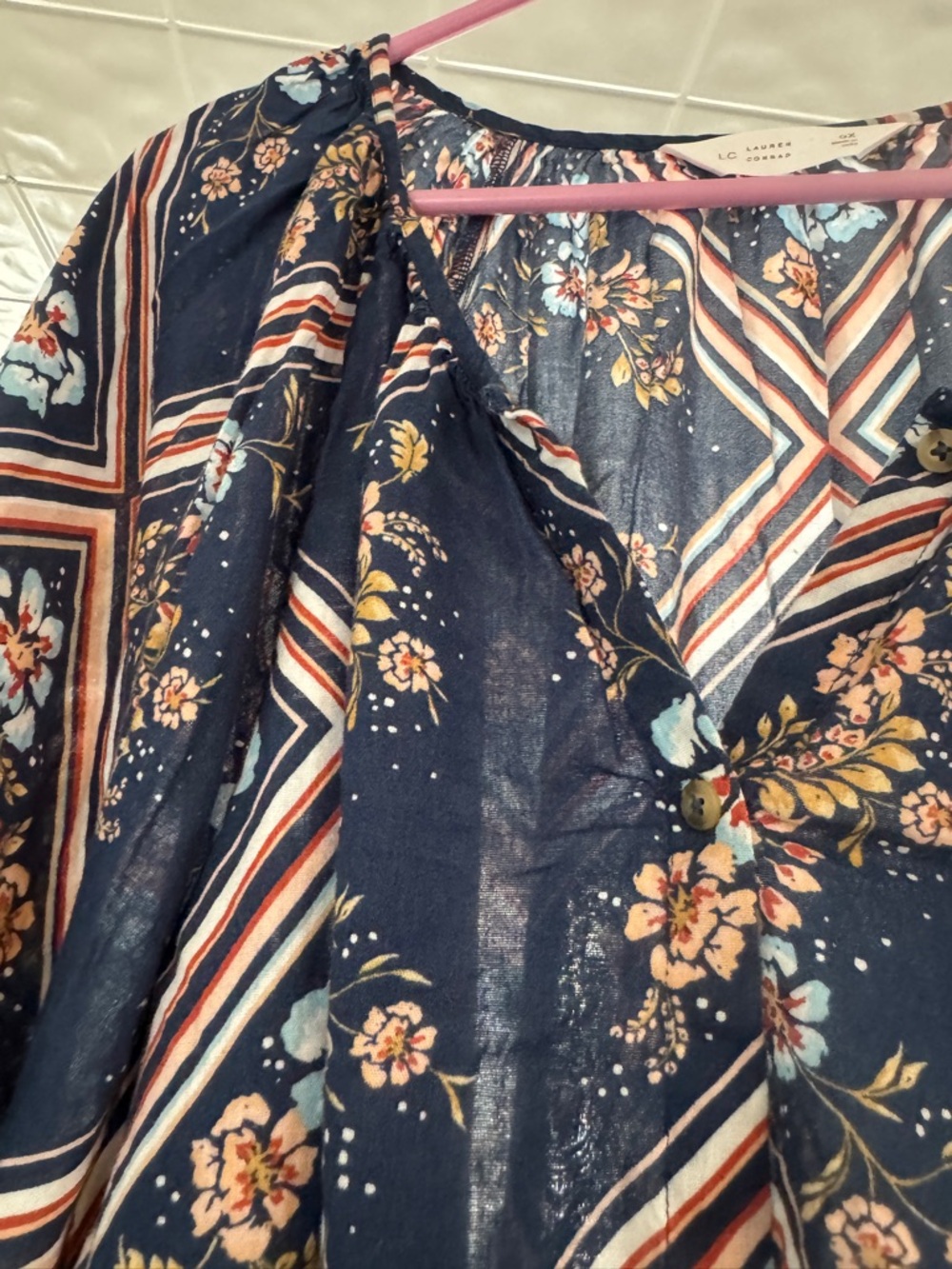 LC Lauren Conrad Boho Floral Balloon Sleeve Blouse Plus Size 0X Oversized 3X - Picture 2 of 7
